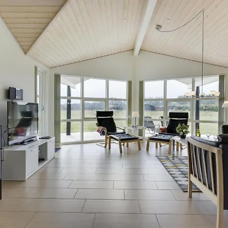 Holiday home Tessie - 1-2km From The Sea In Nw Jutland By Interhome