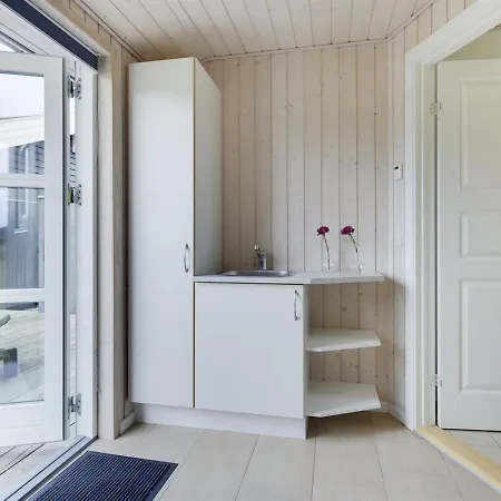 Tessie - 1-2km From The Sea In Nw Jutland By Interhome Saltum