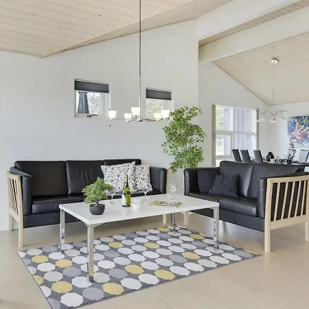 Tessie - 1-2km From The Sea In Nw Jutland By Interhome * Saltum