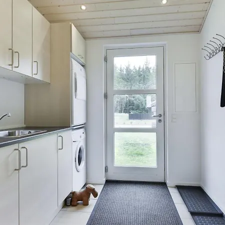 Tessie - 1-2km From The Sea In Nw Jutland By Interhome